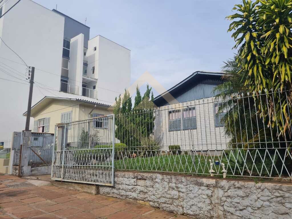Terreno em frente ao clube Vera Cruz | TE-00334