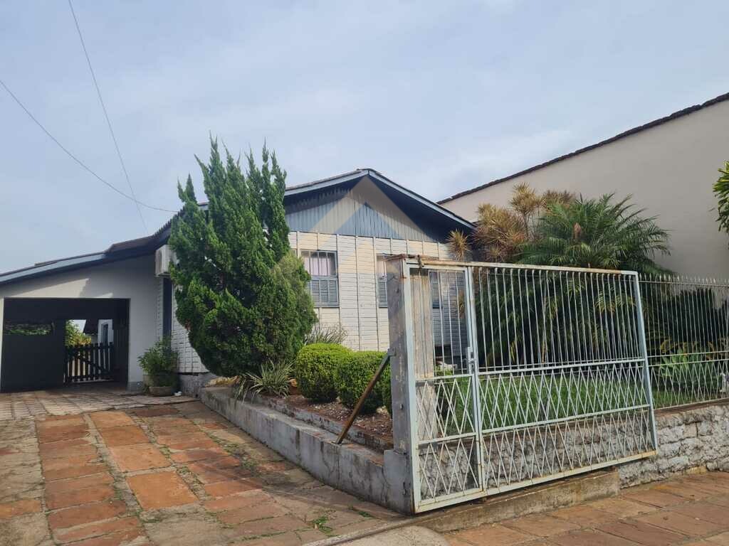 Terreno em frente ao clube Vera Cruz | TE-00334