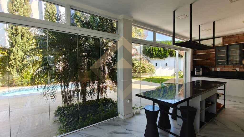 Casa no Condominio Serra Azul | CA-00376
