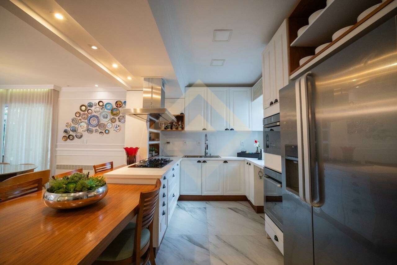 Casa no Condominio Serra Azul | CA-00376
